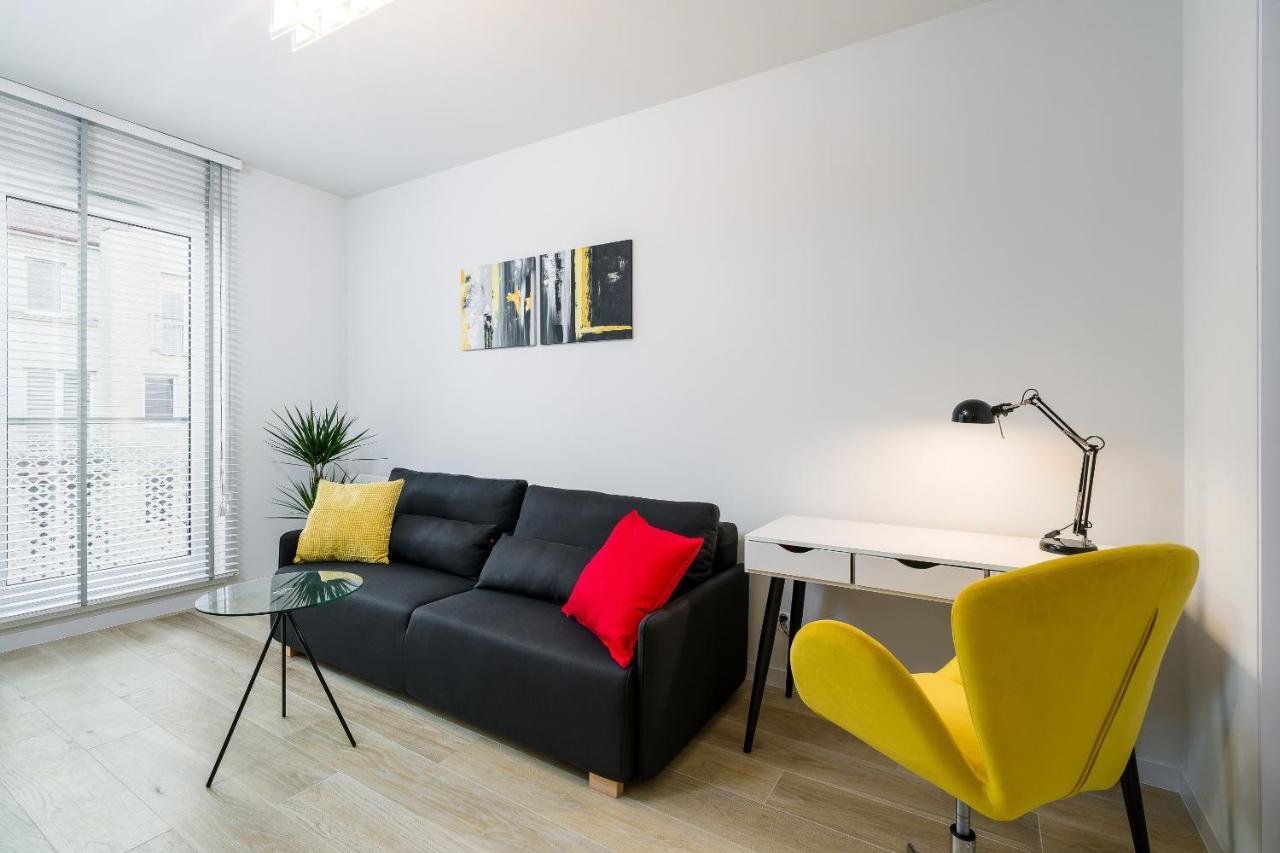 Apartments Poznan Fabryczna By Renters ภายนอก รูปภาพ