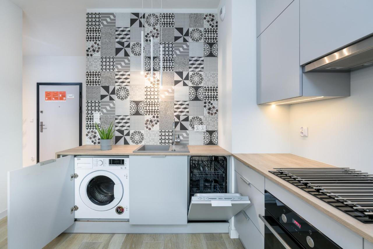 Apartments Poznan Fabryczna By Renters ภายนอก รูปภาพ