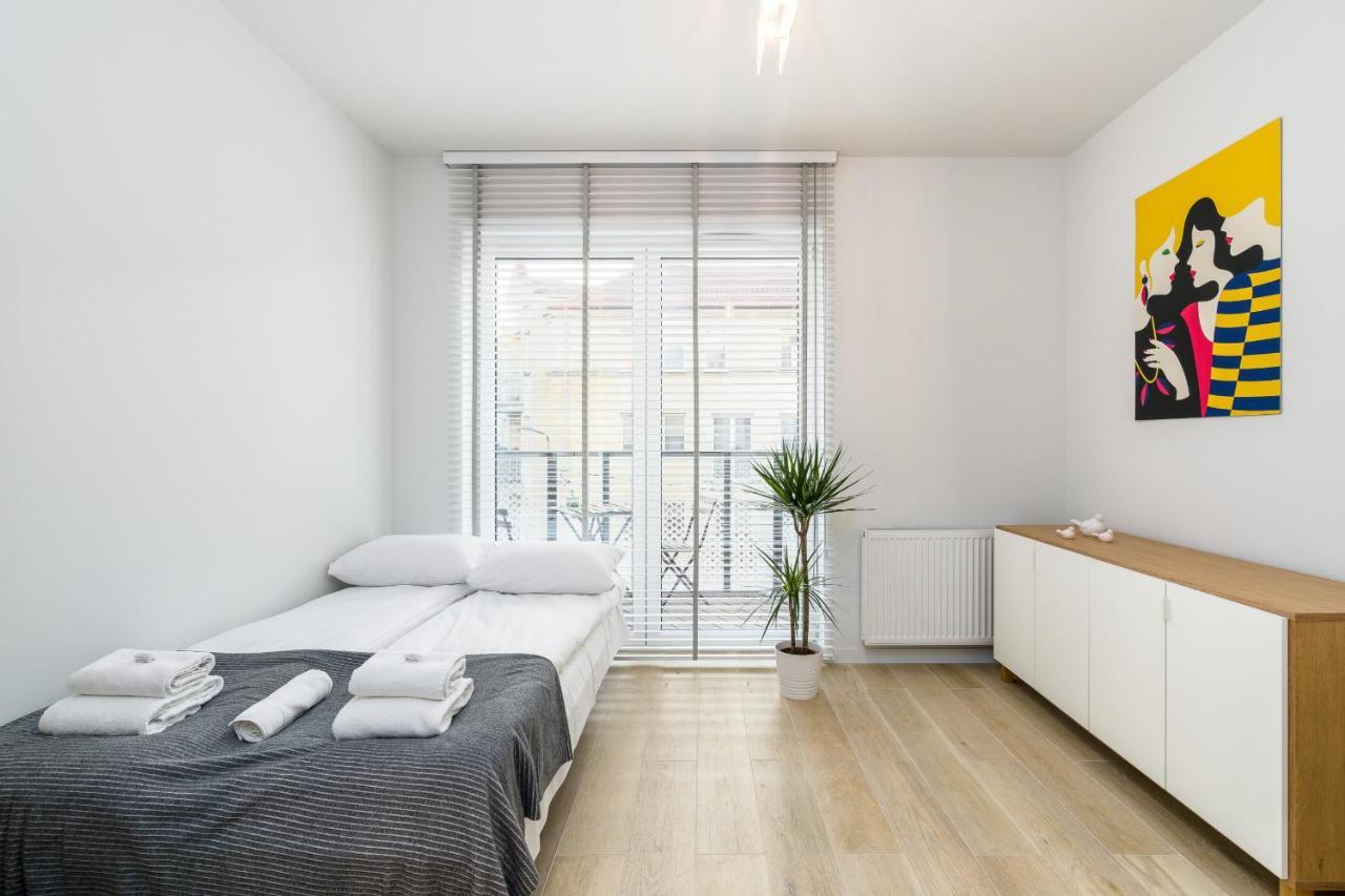 Apartments Poznan Fabryczna By Renters ภายนอก รูปภาพ